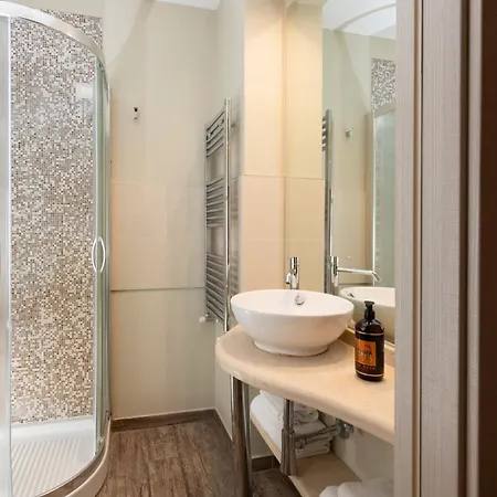 San Francesco Ripa Apartment *